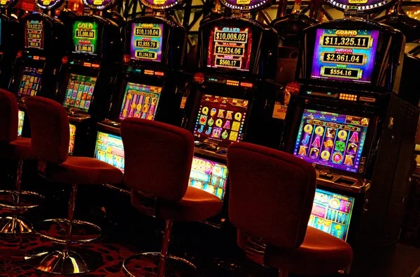 Live dealer casino tables on idnscore login